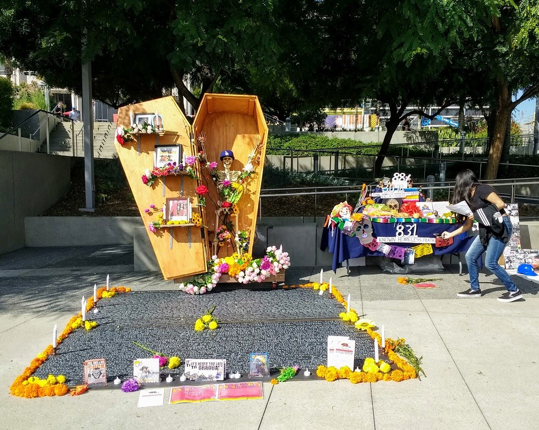 Coffin altar, homeless altar Day of the Dead 2018